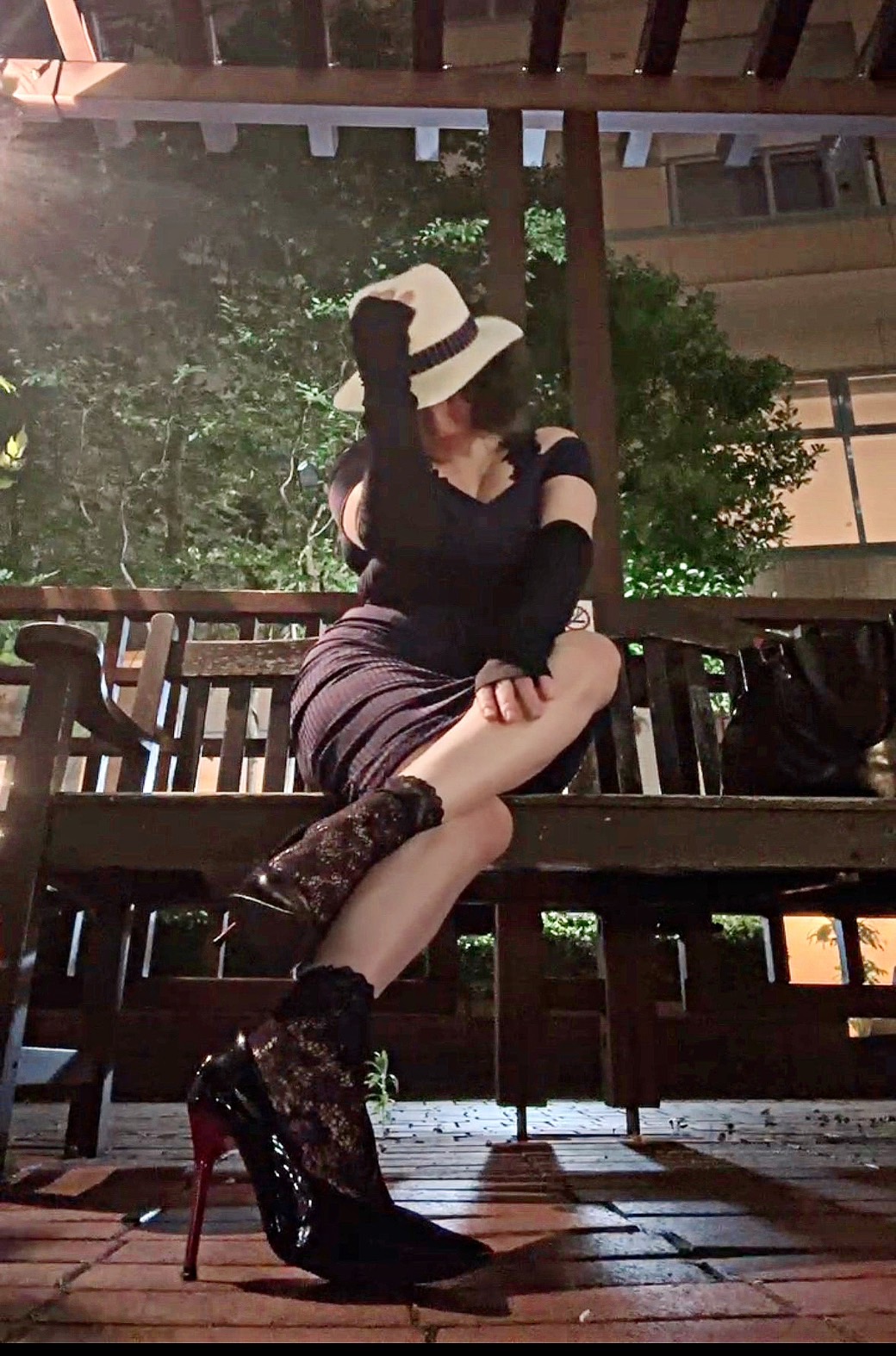 Portrait of Eva, Romanian founder of Dracula Queen Tokyo — refined, foreigner-friendly private experience
